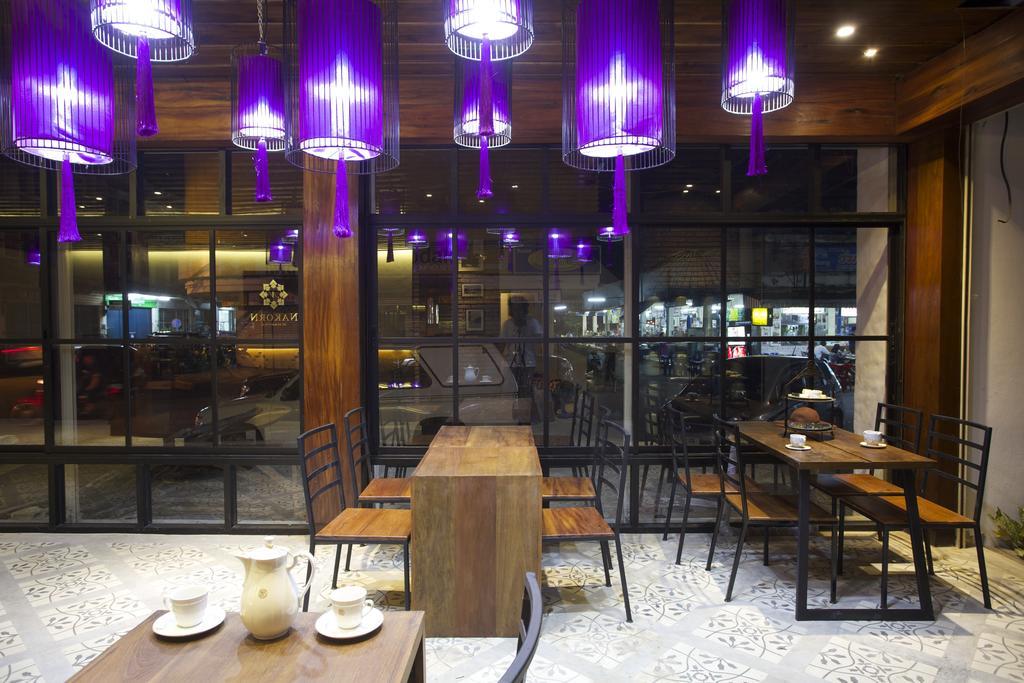 Nakorn De Sukhothai Hip Hotel Exterior photo