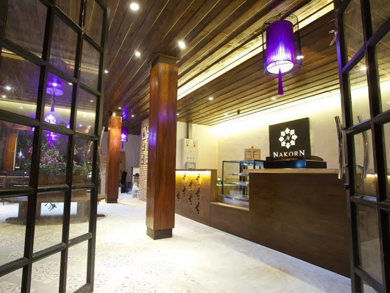 Nakorn De Sukhothai Hip Hotel Exterior photo